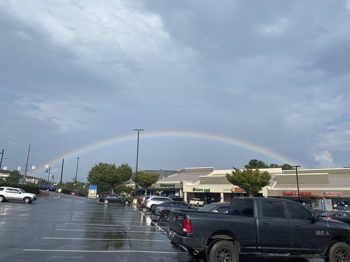 KissesForHearts's tweet photo. The next best thing to a #KissyFace is a #rainbow for the #PuckerUpChallenge Send #HeartKisses to someone you #love #1in100 #Transplant #CHD @childrensatl @EnduringHearts @American_Heart Donate https://t.co/mz42TwxI81 https://t.co/3H4sx13wG5