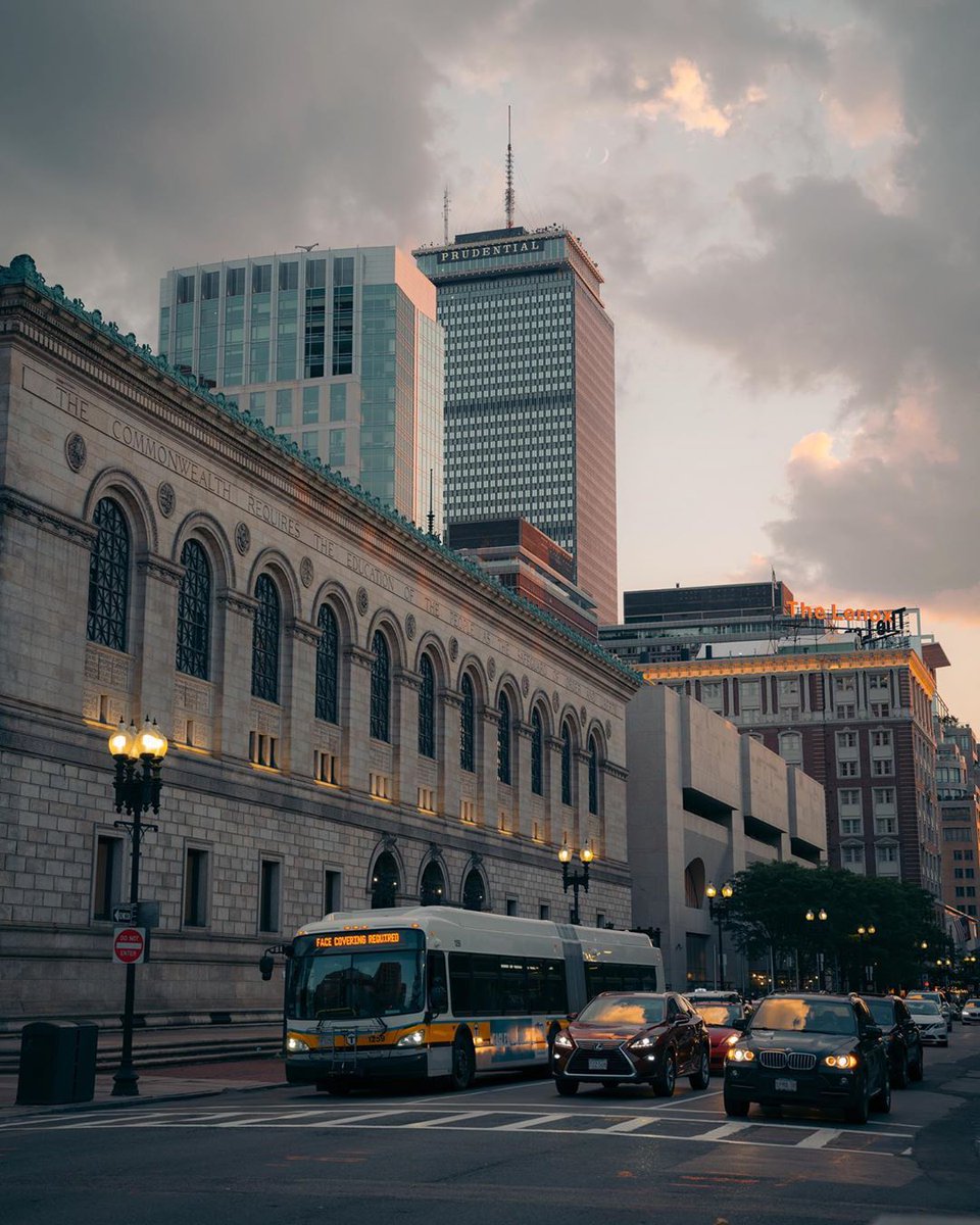 RTD_Logistics's tweet photo. @BPLBoston 📚

#boston photo of the day by mc_kyle

#bostonpubliclibrary #bostonseasons #bostonlove #bostonstreets #newengland_igers #boston_igers #bestcities #bostongram #beantown #bostonphotographer #bostonphotography #bostonphoto #bostonigers #igersboston #bostonig #bostonlife https://t.co/JsFepqFZqI