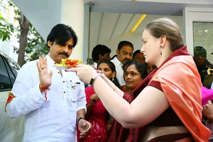 arabolu_pavan's tweet photo. #HBDPawanKalyan https://t.co/MU6Q7TwmTF