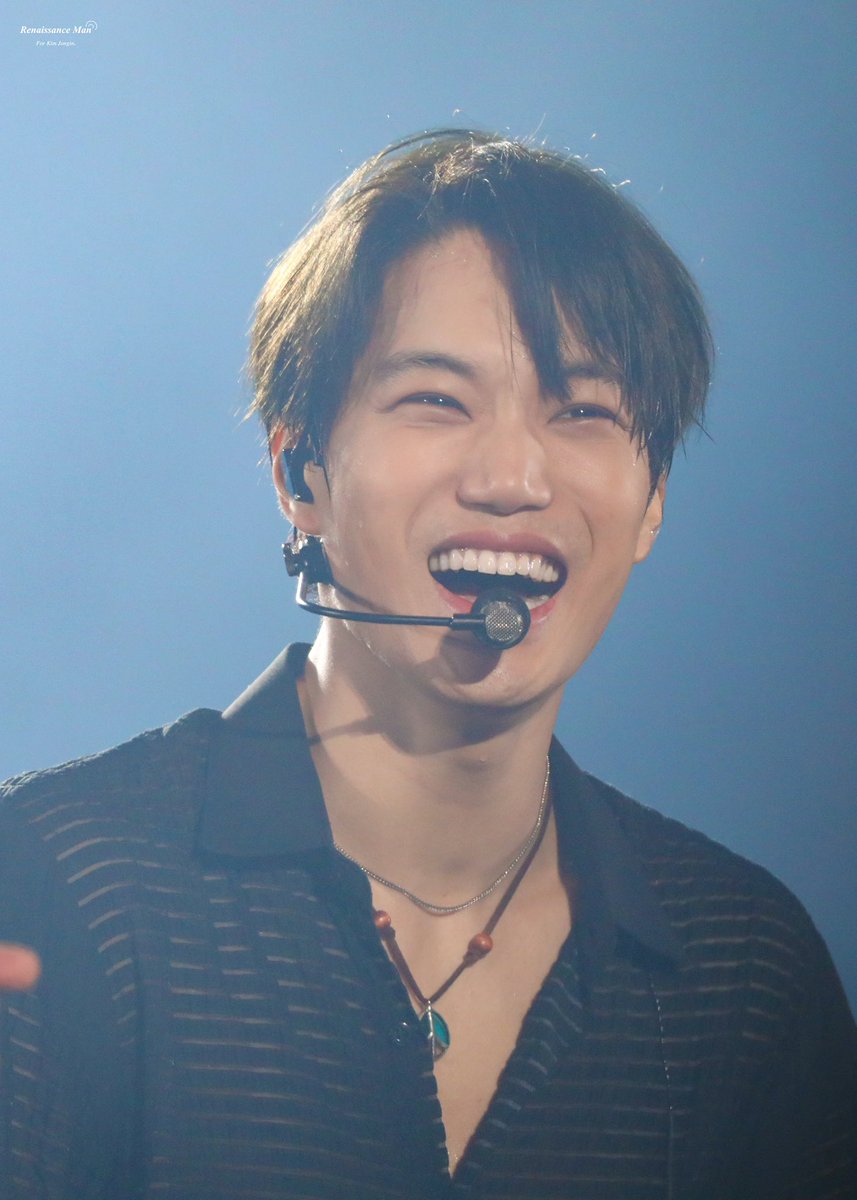 kaisoowner's tweet photo. #AlwaysStandWithKai💛 https://t.co/da5F30PJtG
