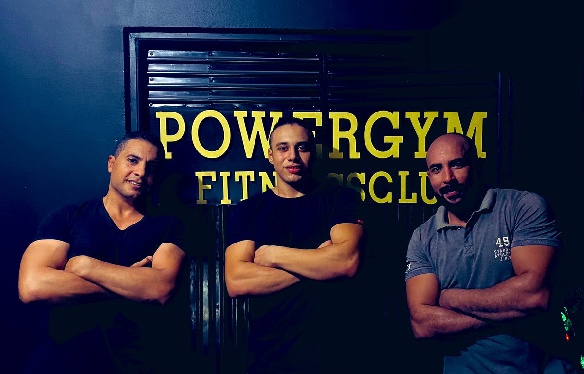 ان الذين لا يعرفون قيمة الحياة لا يستحقونها.