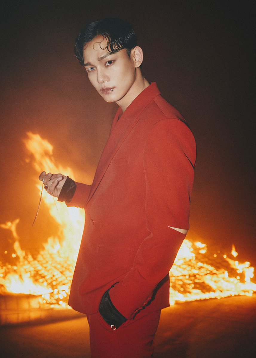 _starryeol's tweet image. uh-UHM SIR??? EXCUSE ME?? 

#TimeForOBSESSION #ObsessedWithEXO #OBSESSION #엑소 #EXODEUX #weareoneEXO #EXOonearewe