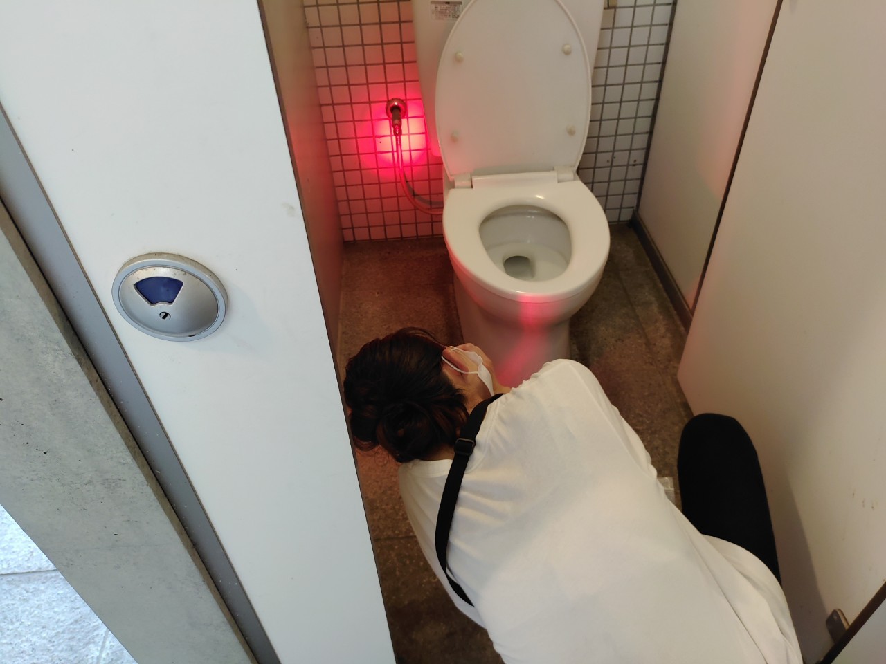 日本トイレ盗撮 