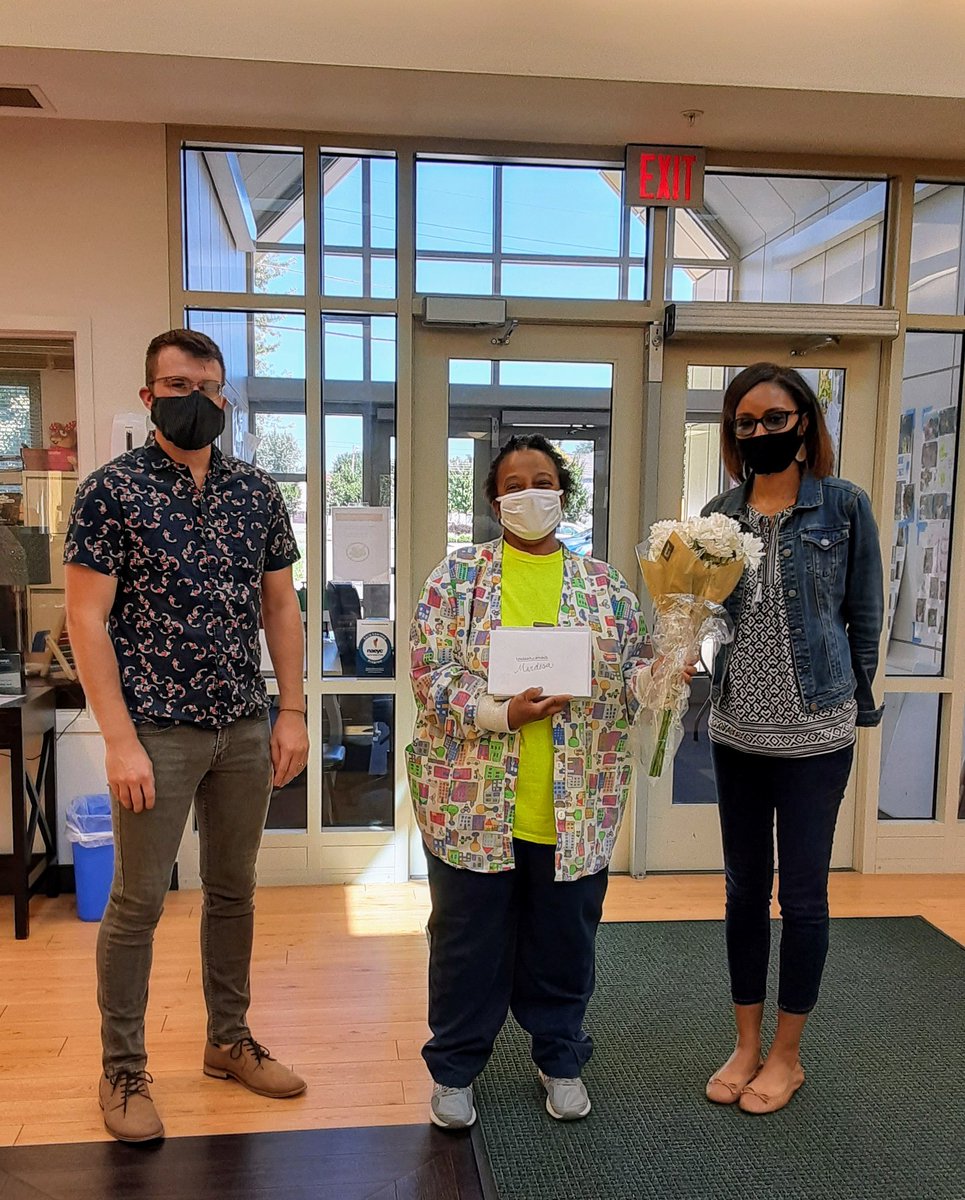 Columbus_Works's tweet photo. Many Columbus Works Members are advancing careers with additional education & earning credential. Today we celebrate Jo, as she has earned a certificate in Early Childhood Education! Her CW Coach, Kela, & CEO of @southsidelearn congratulation her here. #ColumbusWorksWorks πππ https://t.co/j0ZBMIntkN