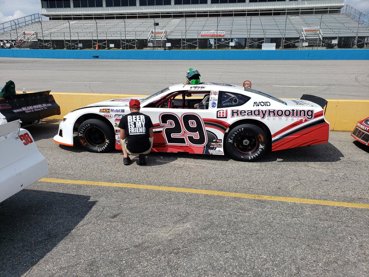 TheRealObie29's tweet photo. Our @Chevrolet ZL1 was pretty well balanced this weekend. #TeamTwoNine looks to improve on our longer run speed for the next race. Please check out and give some love to our sponsors that make this possible. 🏁🏁 https://t.co/HDrSdqOlFz