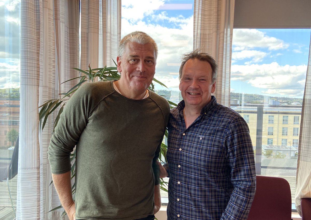 Today we were honored with a visit from Anders Planting and Svante Lifvergren from Skaraborgs sjukhus - very inspiring! @andersplantin <a href="/svalif/">Svante Lifvergren</a>