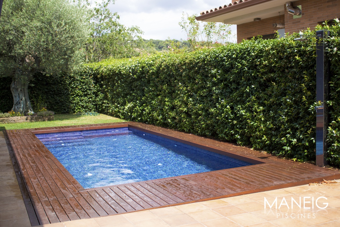 ManeigPiscines's tweet photo. 💦 La fusta d’IPE, per les seves característiques i densitat, s’adapta perfectament als canvis climàtics de la nostra zona oferint un acabat espectacular en totes les instal·lacions.

👉🏻🌍 https://t.co/ndZJ15sItq

#piscina #piscines #ipe #maderaipe #maneigpiscines #piscinarium https://t.co/hZZFXzD8eb