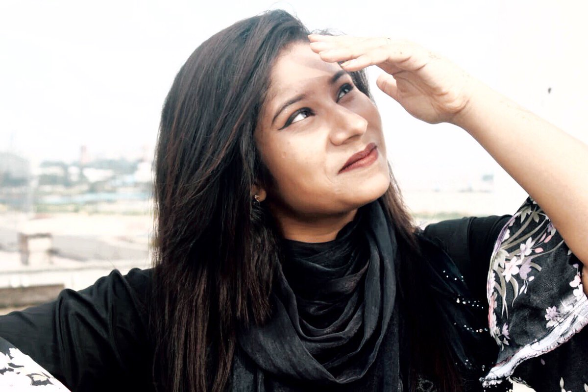 disha_saima's tweet photo. Don’t Study me. You won’t Graduate! https://t.co/iqkNKSIOGE