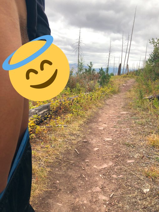 Anyone tryna go hiking with me? ?? https://t.co/OuwMhD2d1z