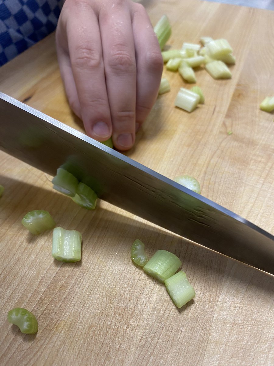 CVTCCulinary's tweet photo. Mire Poix #yeschef https://t.co/FV6fmhbVAM