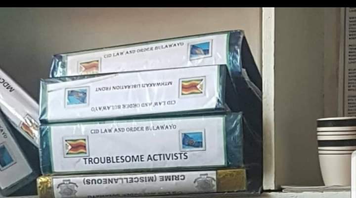 advocatemahere's tweet image. Dear @PoliceZimbabwe,

Instead of expending so much energy fighting Zimbabweans who are demanding better &amp;amp; fighting for improved livelihoods (what you describe as &quot;troublesome activists&quot;), please investigate the wanton abductions &amp;amp; crimes against citizens. Stop the madness.