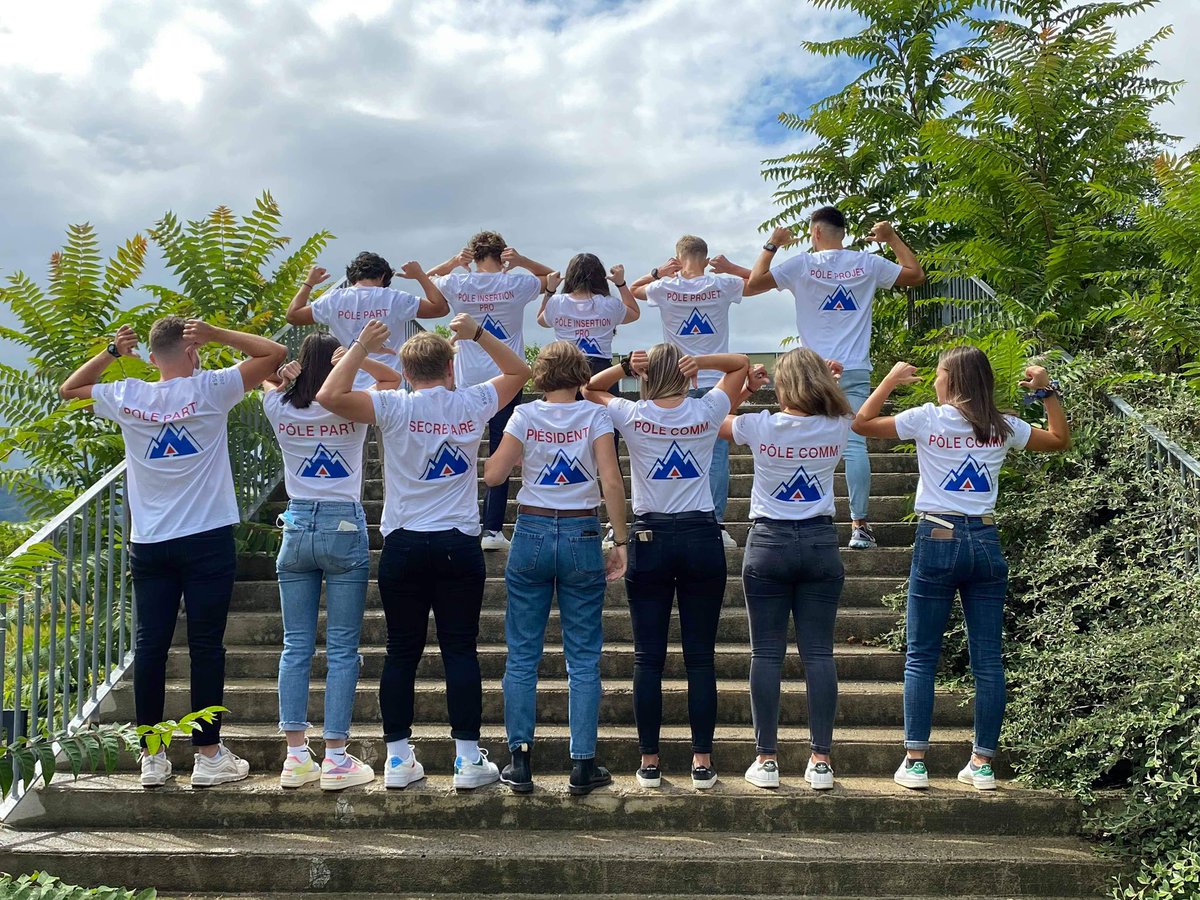 manastaps's tweet photo. 📣 La team @manastaps a fait sa rentrée en intervenant dans plusieurs amphis (notamment ceux des L1 et L2) afin de présenter l’association, les missions et objectifs pour ce mandat 2020-2021❗️ https://t.co/p7wSouuAnR