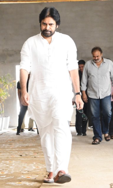 NaniFrnd's tweet photo. "Guard your thoughts. your thoughts become your actions, your actions lead you to your destiny." - @PawanKalyan
 
#HBDPawanKalyan https://t.co/VPNZIHBTMU