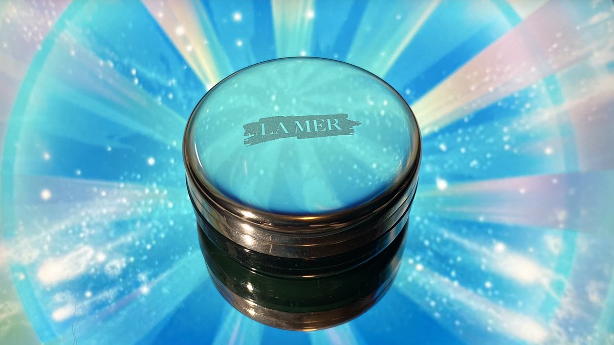 7. la mer the lip balm ($70 wtf it was $65 when i bought it)rate: 3.5/5vegan: yes?pros: feel boujee, pretty packaging, honestly pretty effective nglcons: tub packaging, THE PRICE TAG HELLO???rec: are u insane??? no