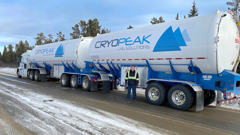 FNNGAlliance's tweet photo. BC's  Cryopeak setting records for #LNG load sizes and delivery distances with ‘Super B-Train’ tank trailer: https://t.co/bVpgEzfu5l #LNGinBC https://t.co/H97HlcNJJ7