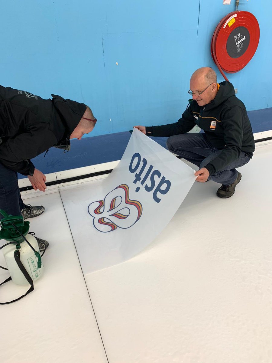 Het curling seizoen gaat weer beginnen. De voorbereiding van de baan in Zoetermeer is in volle gang.Wij <a href="/Asito/">Asito</a>  zijn de trotse hoofdsponsor van het herenteam <a href="/Curlingbond/">NL Curling Bond</a>