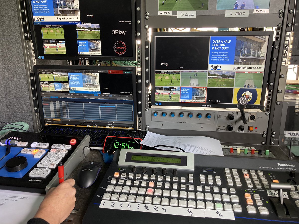 Adam_G_TV's tweet image. Back in the Chair for More cricket and we had sunshine!