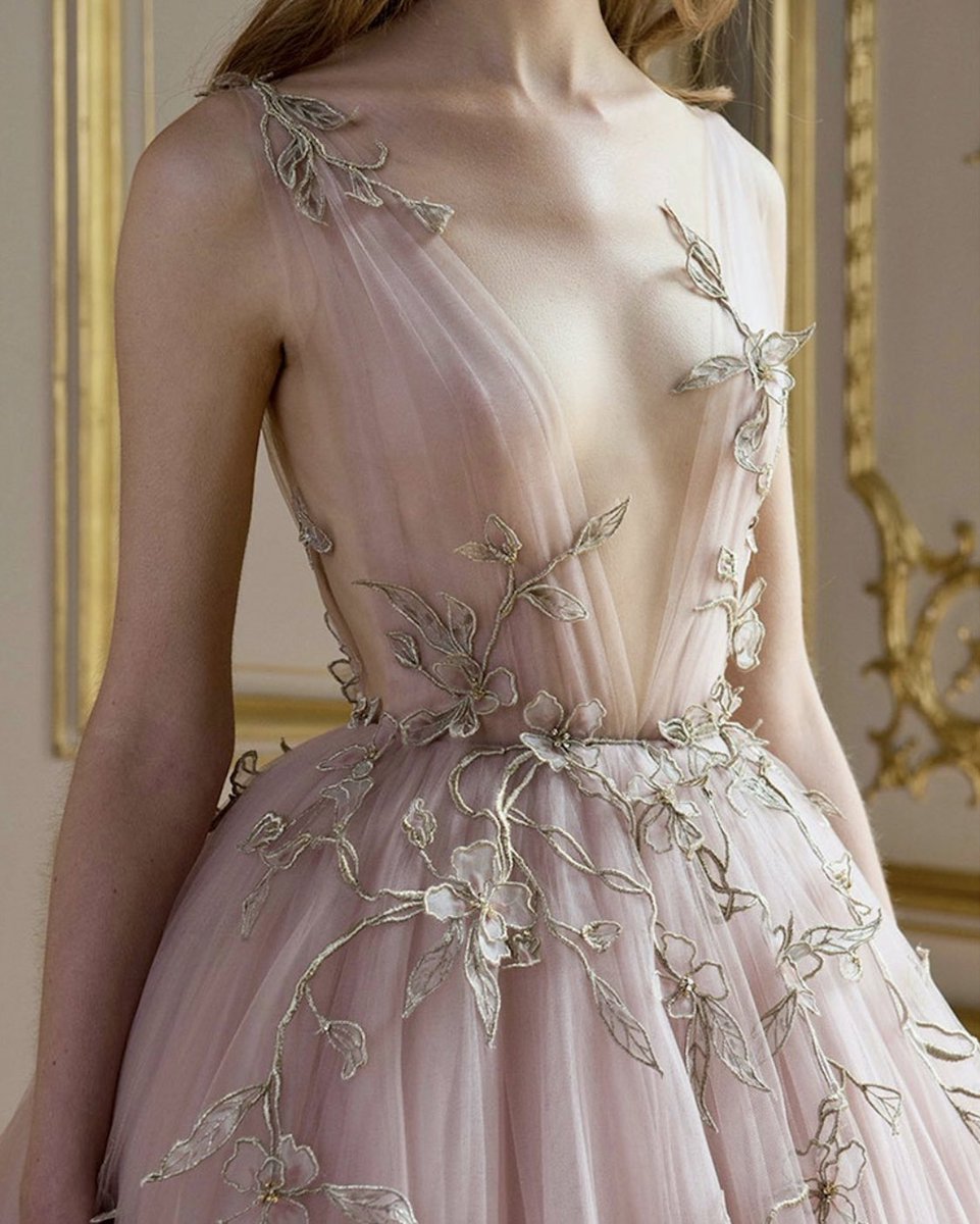 femmeduart's tweet image. Paolo Sebastian