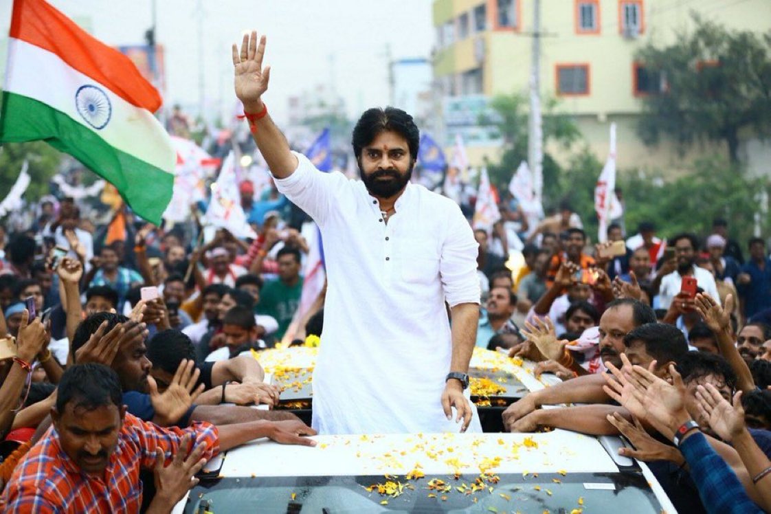 Ajay22321152's tweet photo. #HBDPawanKalyan
@PspkFayaz2  happy birthday anna
Pawankalyan

Speed up guys
Our target is 150M https://t.co/UPefpsrfuO