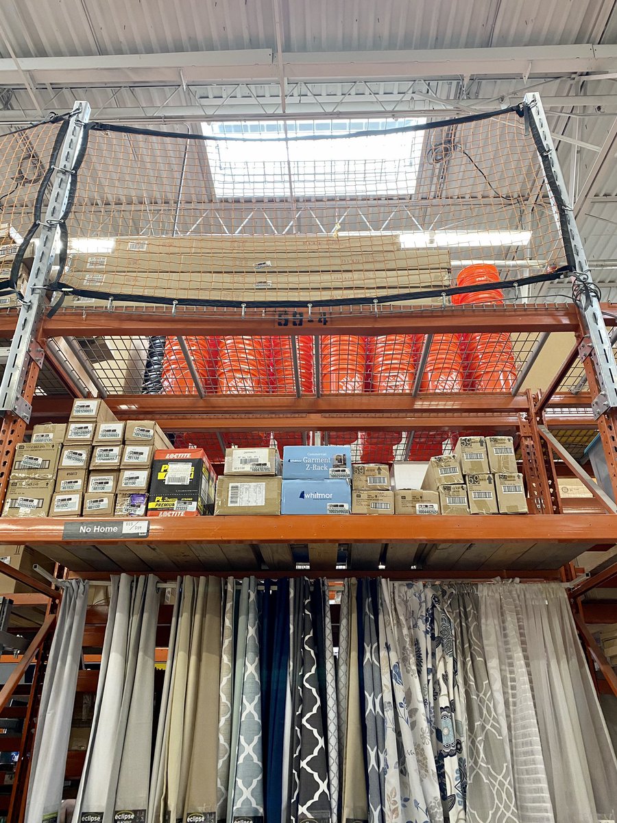 Packing down, packing out and staying in stock! Working together as a team to ensure we are providing the best customer service! #thd0580 #powerofthegulf <a href="/Nikkia_523/">Nikkia_</a> <a href="/TuttleLouis/">Louie</a> <a href="/jreed4401/">Jennifer Reed</a>