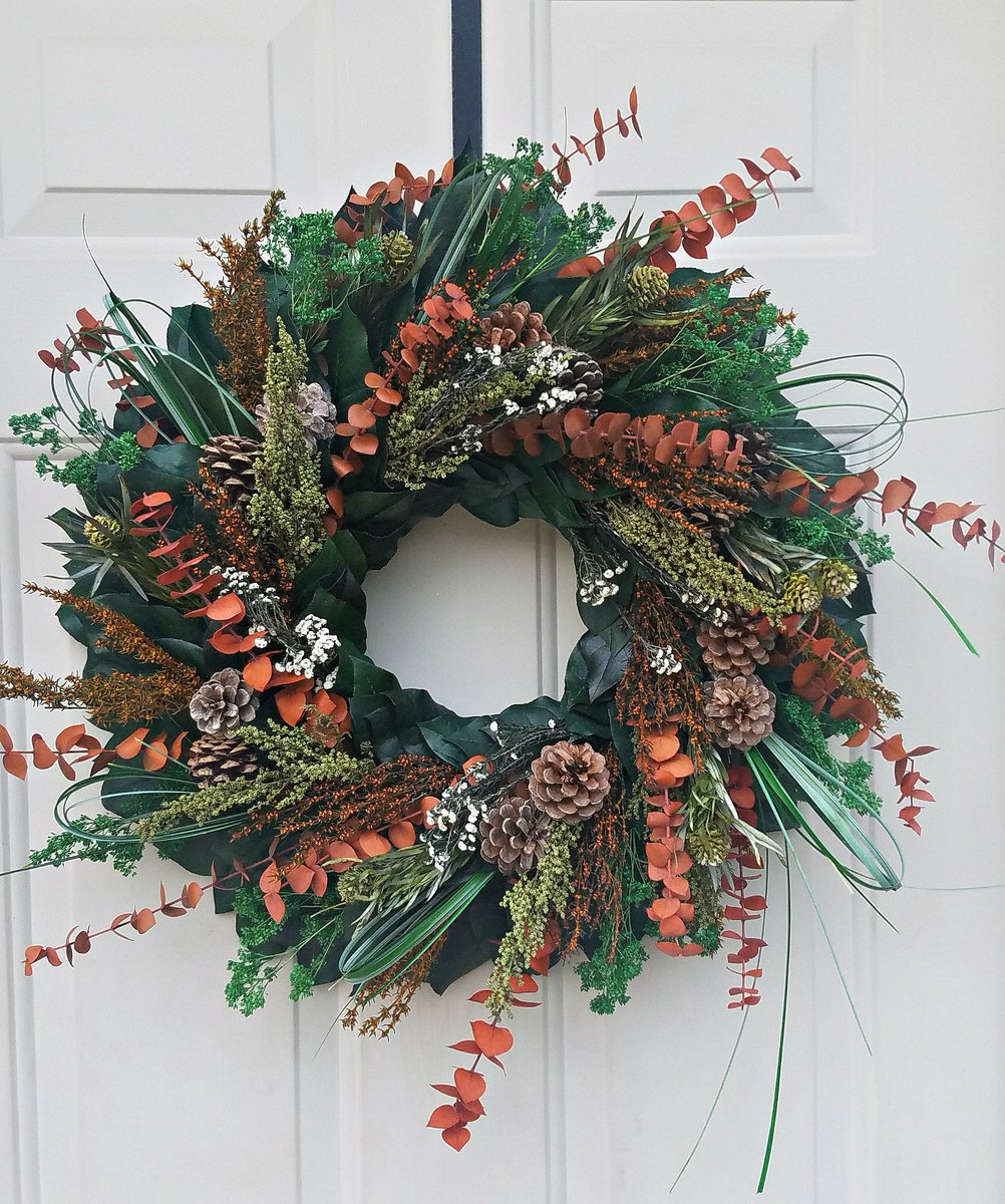 endlessblossoms's tweet photo. Excited to share the latest addition to my #etsy shop: Dried flower wreath made with preserved salal leaves https://t.co/BaVuNZn4ZS #fallwreath #autumnwreath #housewarming #thanksgiving #orange #driedwreath #indoorwreath #preservedwreath #endlessblossoms #doorwreath https://t.co/r1nc4xmJlP