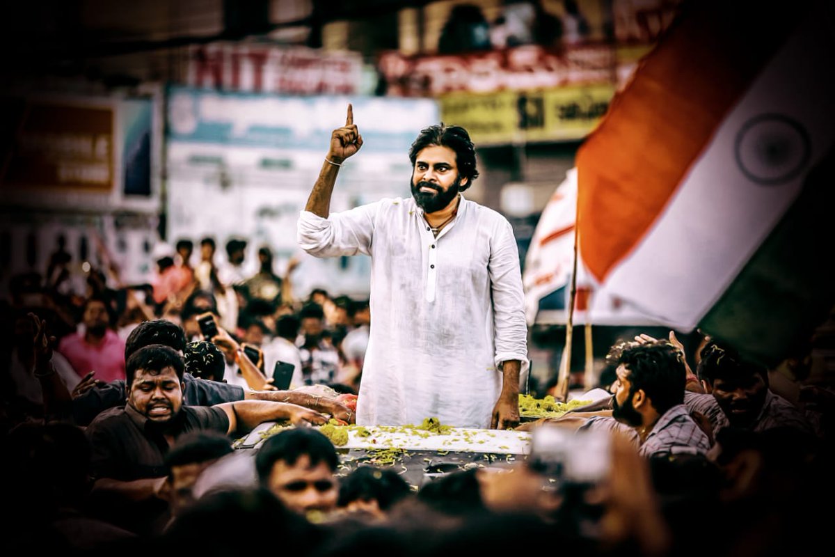 phani_boy's tweet photo. Happy birthday to true leader @PawanKalyan  sir very proud to say I am your follower till my last day I will be with you jai Janasena Jai Hind @JanaSenaParty #HBDPawanKalyan https://t.co/CDZubrLkIg
#HBDPawanKalyan https://t.co/oPPD1Vw4lL