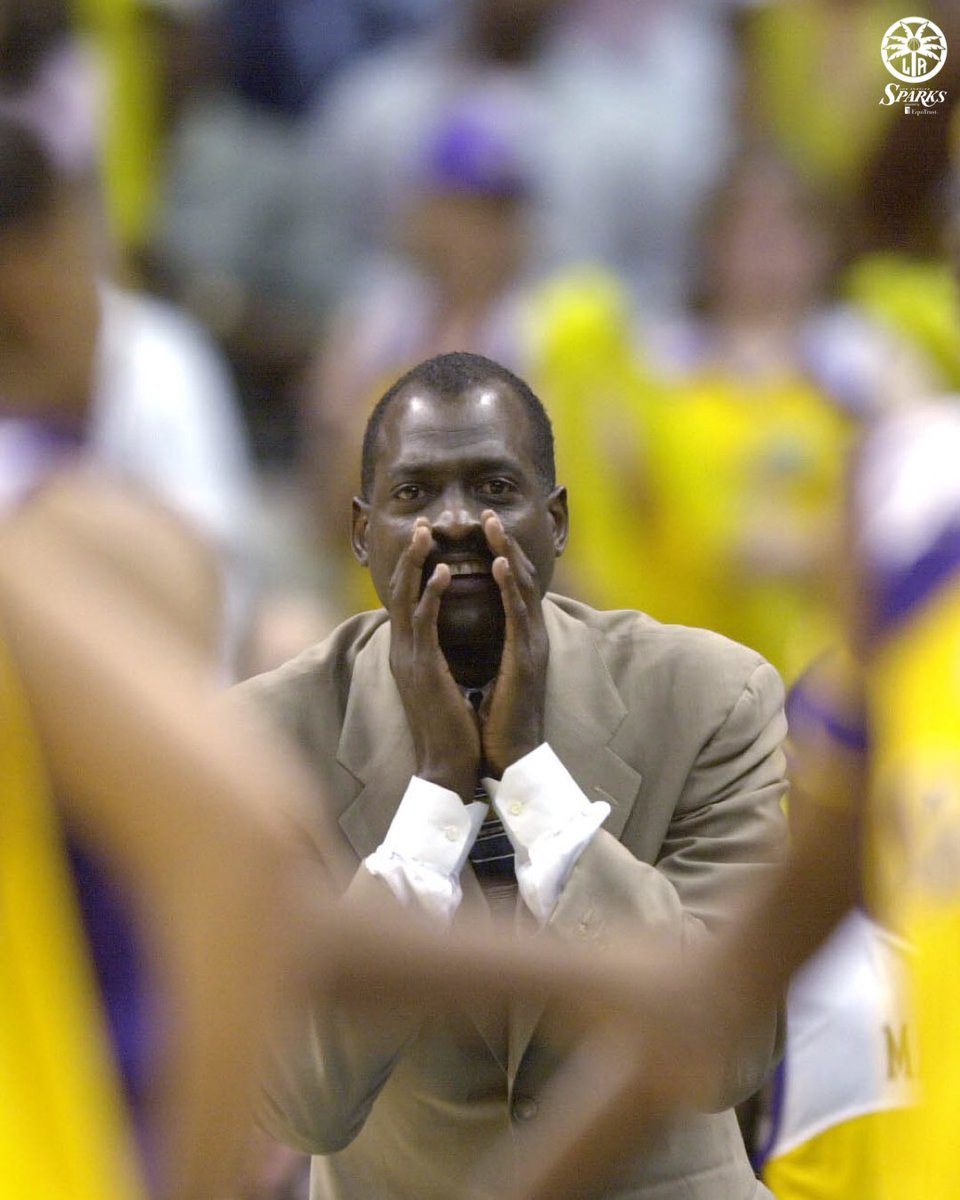 LASparks's tweet photo. You never forget your first 🏆

OTD in 2001 we became champions 💜💛

#GoSparks | #LeadTheCharge https://t.co/mj6bxr1VkQ