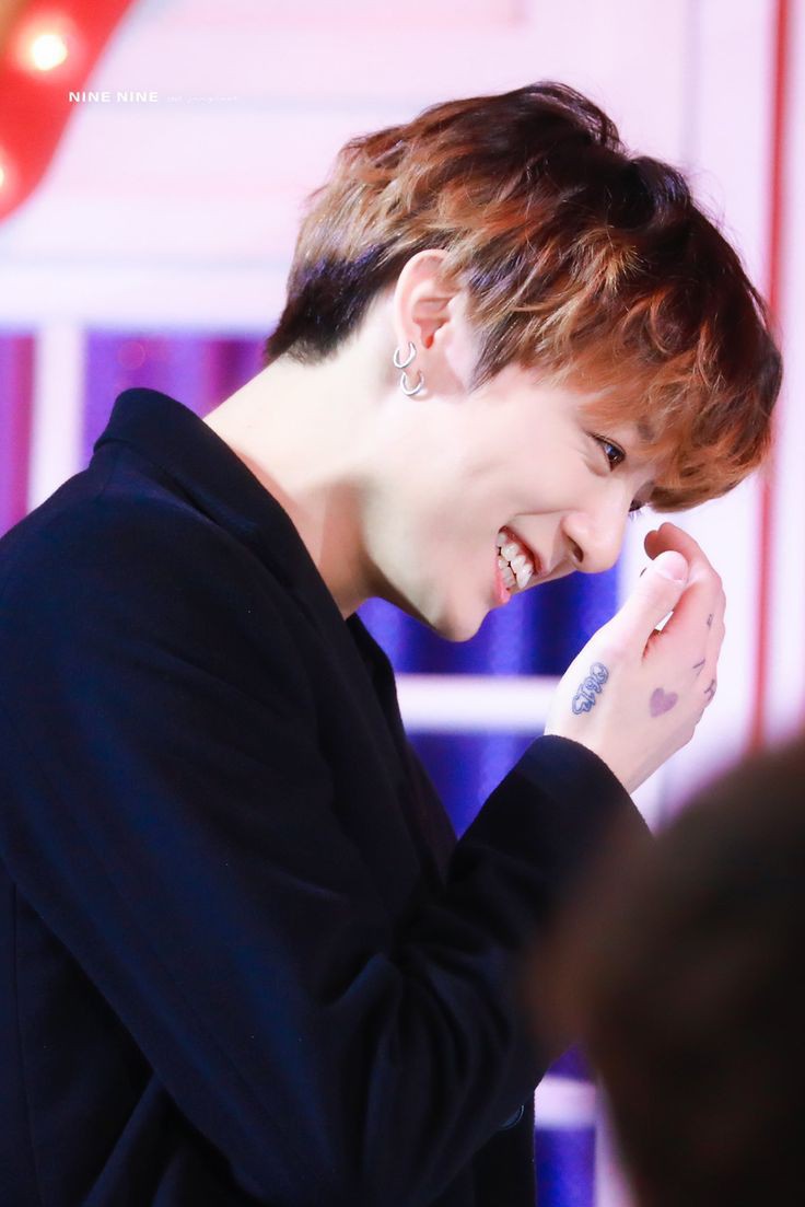 Jungkook's precious smile - a devastating and needed thread.