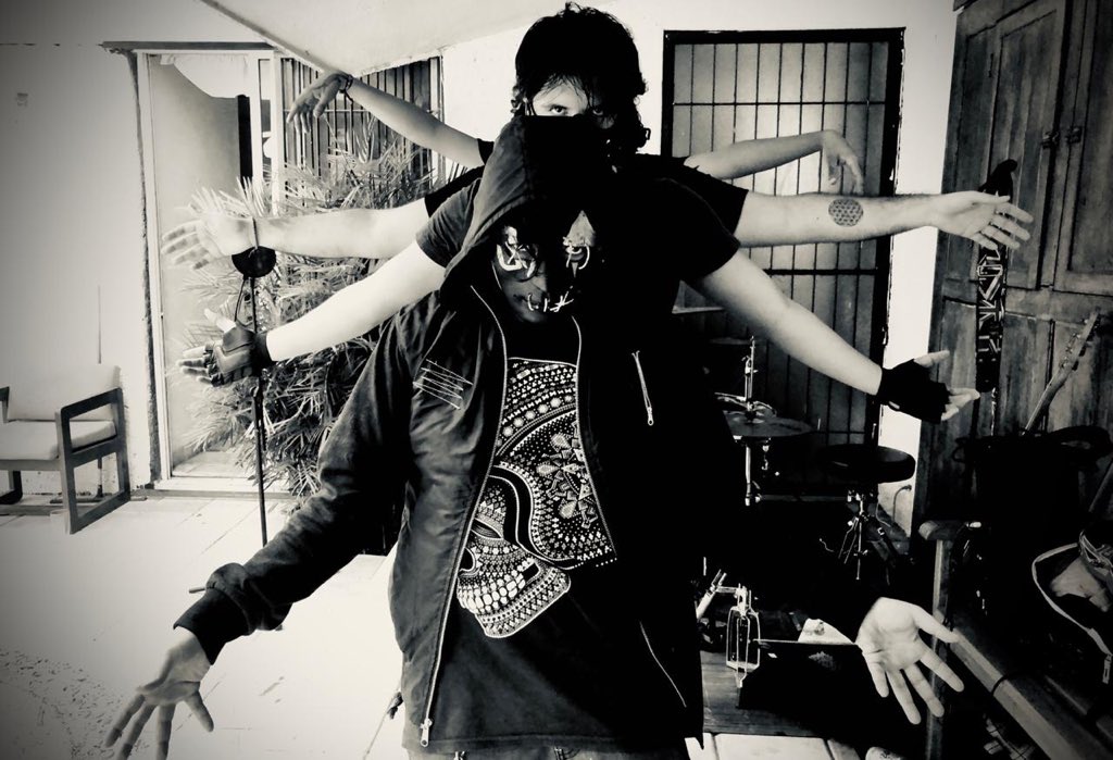 Ready for the next recordings, new music
All-new sound don't miss out on new RC gear:
Atari War
Misfits Universe 
Genética X
Negentropy
The devil's favorite daugther
Slow pain
...Coming soon...