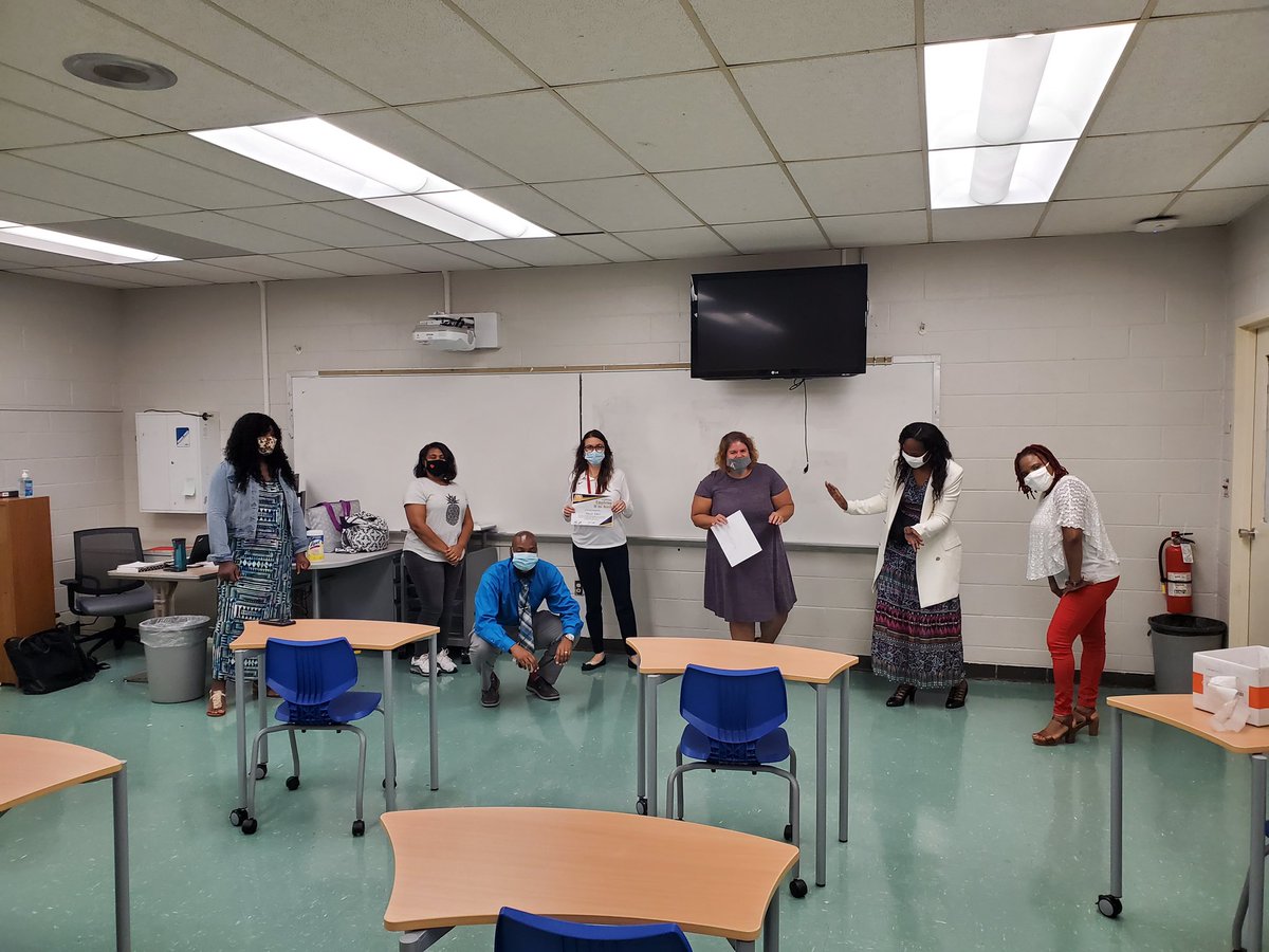 Allen Middle tweet media