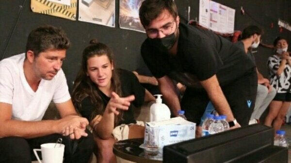 karizmanın öz evladı mısın be kızım