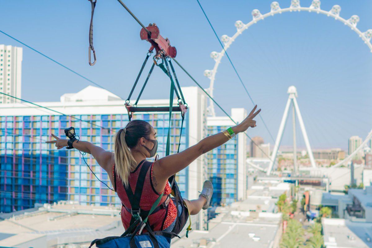 Soar with us above the Las Vegas Strip! 🌤🚀

Book your flight today! 
bit.ly/34S0xgr