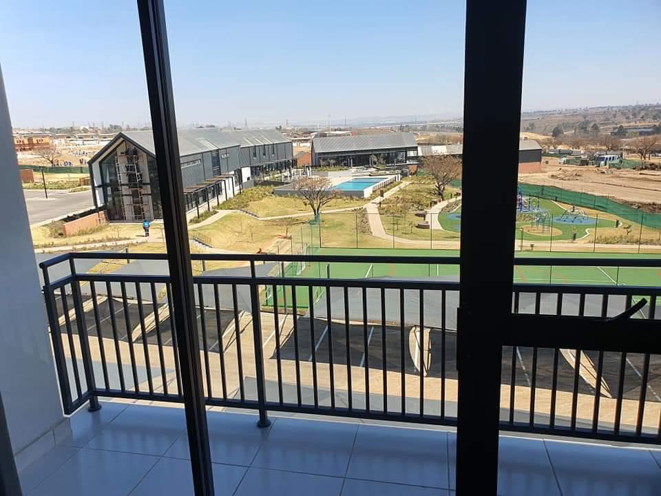 Ndiks17's tweet photo. Bookings: Escape with us to Margate or Fourways (Joburg) from R750 p/night
Bookings visit https://t.co/UXQbXzV4ls or email info@mypropertylifestyle.co.za @PStokvel @oGatsheni17 https://t.co/LpNUmFwKgF