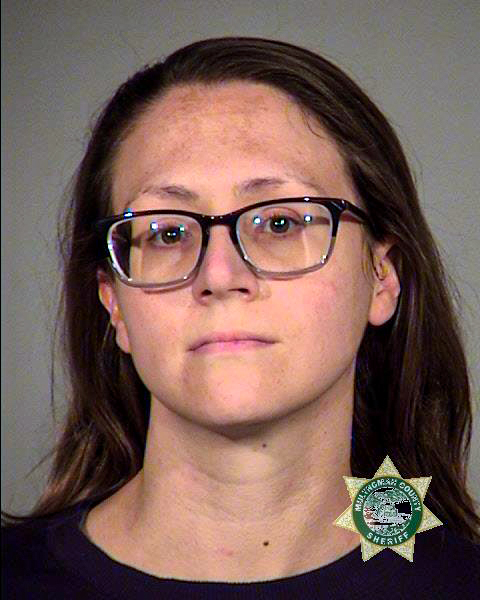 Arrested at the violent  #antifa protest, charged & quickly released without bail:Katrina Walker, 25  https://archive.vn/9Nyam Cody S. McCracken, 28  https://archive.vn/3eQ1Q Linden Kathryn Klawitter, 33  https://archive.vn/kX6dD  #PortlandMugshots  #PortlandRiots