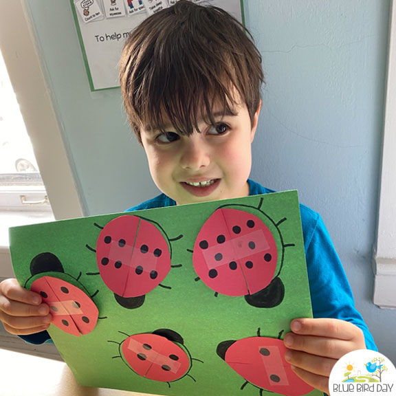 BBDProgram's tweet photo. Practice your fine motor skills by cutting out little ladybug wings for this fun summertime craft! #bluebirddayprogram #artwork #finemotoractivities #finemotoractivity #finemotorplay #finemotorskill #finemotordevelopment #ladybugs #pediatrictherapy #kids #developmentaltherapy https://t.co/FvY24WAZbZ