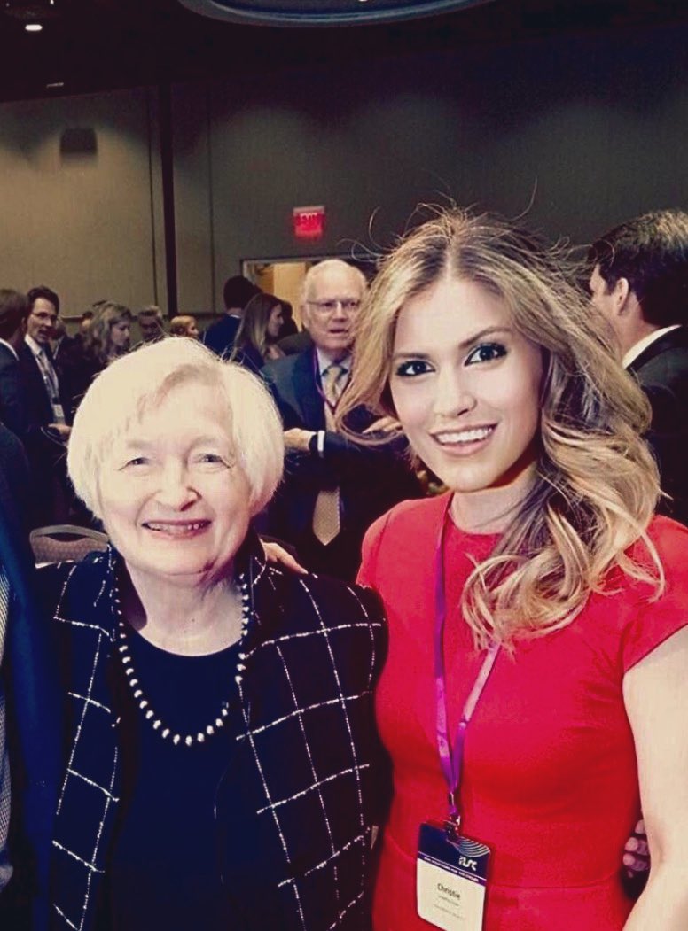 3/x DisclaimerI’ve never technically been chairman of the Fed, but my buddy  @MonocleMan1 & I did meet Janet Yellen once, so close enough