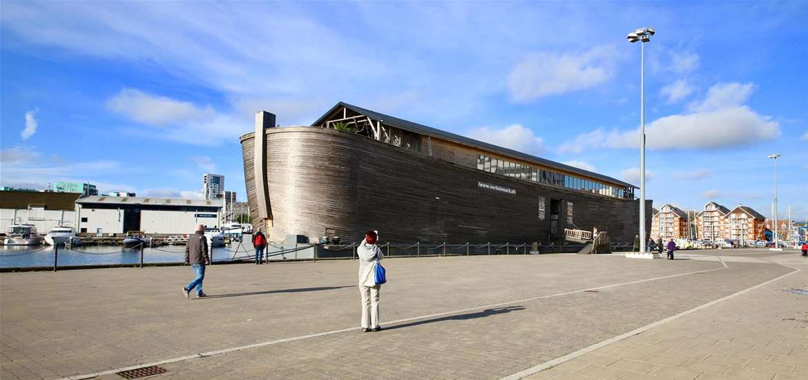 Noah's Ark is a world class, family-friendly, unique attraction that serves as the world's only floating exhibition of Bible storytelling and it has extended its stay at Ipswich Waterfront until March 2021! > ow.ly/tzgj50Bep6a #noahsark #Suffolk