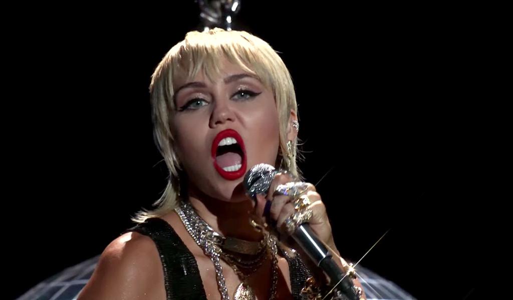 livenationAR's tweet photo. The #VMAs blew us away with @bts_bighit, @ladygaga, @arianagrande, @mileycyrus, @DaBabyDaBaby, and more incredible performances. Relive our faves at https://t.co/zHOKUTw9IA. https://t.co/seiKVrIZAM