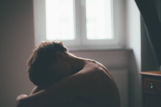 onlythefelix's tweet photo. LARRY SOCIAL MEDIA AU
Donde Harry y Louis son mejores amigos y están enamorados pero no lo dicen por miedo
O donde un día normal de escuela llega una chica impresionando a todo el campus, Heather
¿Que pasará cuando Harry se de cuenta de que Louis empieza a distanciarse de el? https://t.co/mGY92ltJLB