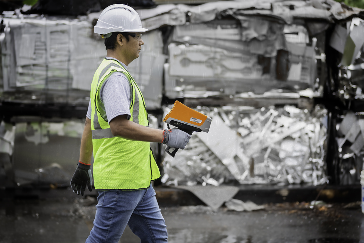 Evident_Ind's tweet photo. Experience advanced #XRF analyzer features in two cost-effective instruments - https://t.co/bMJp7nRVEG https://t.co/pfamAEwQ2g