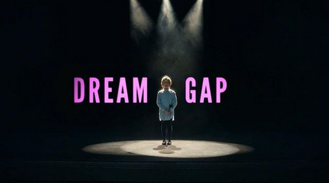1000DreamsFund's tweet photo. “It’s all about that huge, cavernous space between what girls believe they can achieve and what they can actually achieve.” Learn more about the #DreamGap from the desk of @1000DreamsFund Founder and CEO, @ChristieGarton, in this #FoundersBlog. https://t.co/qfBB6QOxlv https://t.co/An7oPdzIGr