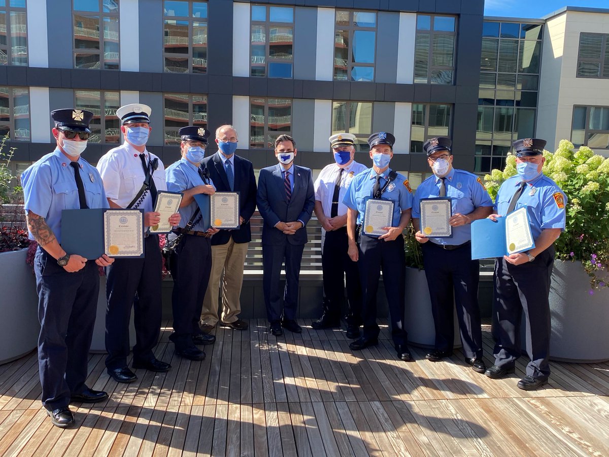 Mayor Gary Christenson recently paid tribute to six Malden Firefighters who assisted the City of Revere Fire Department during a horrific fire on August 5th which also resulted in the rescue of a trapped resident..cityofmalden.org/civicalerts.as…