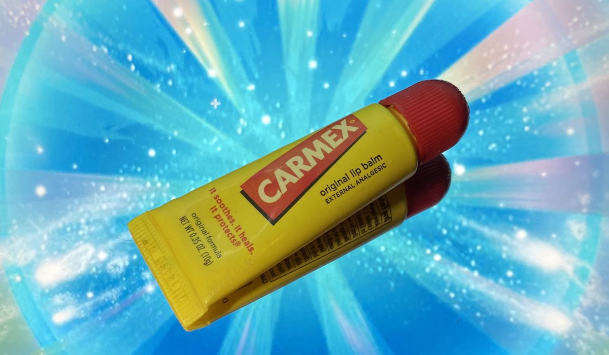 49. carmex lip balm ($2)rate: 0.5/5vegan: nopros:cons: this shit just doesn’t work all it does is leave a bad taste in my mouth and plumps my lips rec: nooooo
