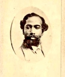Gaines escaped to freedom twice but each time was caught and returned to slavery. His first escape came after 1850, when he was sold to a man from Louisiana and was subsequently hired out as a laborer on a steamboat.