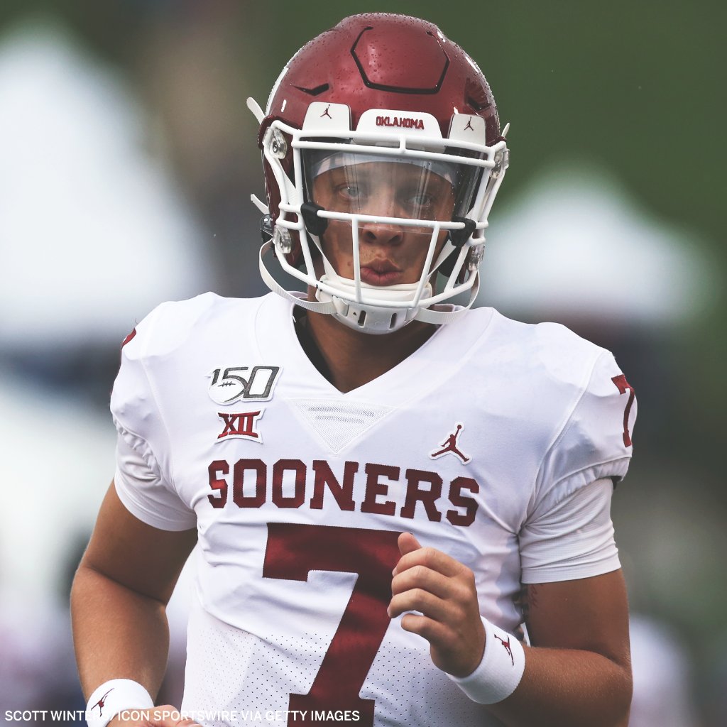 ESPNCFB's tweet photo. The Spencer Rattler era begins for the Sooners.

The last three starters have worked out pretty well 😏 https://t.co/9FAmNmXq0W
