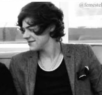 we all know this interview was creepy harry but moving on
