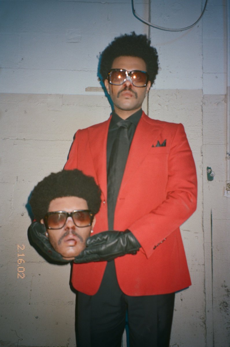 X 上的The Weeknd News：「For everyone that keeps talking about the red suit,  there's something called conception. In the movie 'After Hours', the whole  action develops is in ONE NIGHT, i think