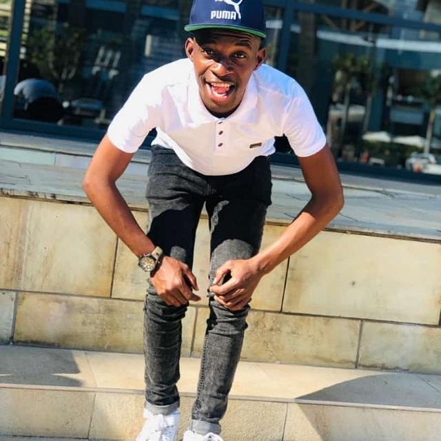 FisohSeni_SA's tweet photo. #NewProfilePic https://t.co/lKfWEokduW