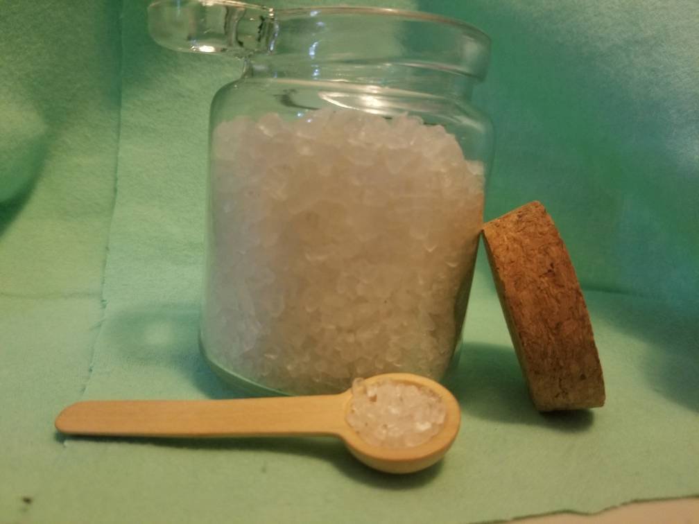 AliciaLaster2's tweet photo. Excited to share the latest addition to my #etsy shop: 8oz bath salts #spa #bathsalts #silvermoonwater https://t.co/igqtw573Jh https://t.co/Db3yAJKfyp
