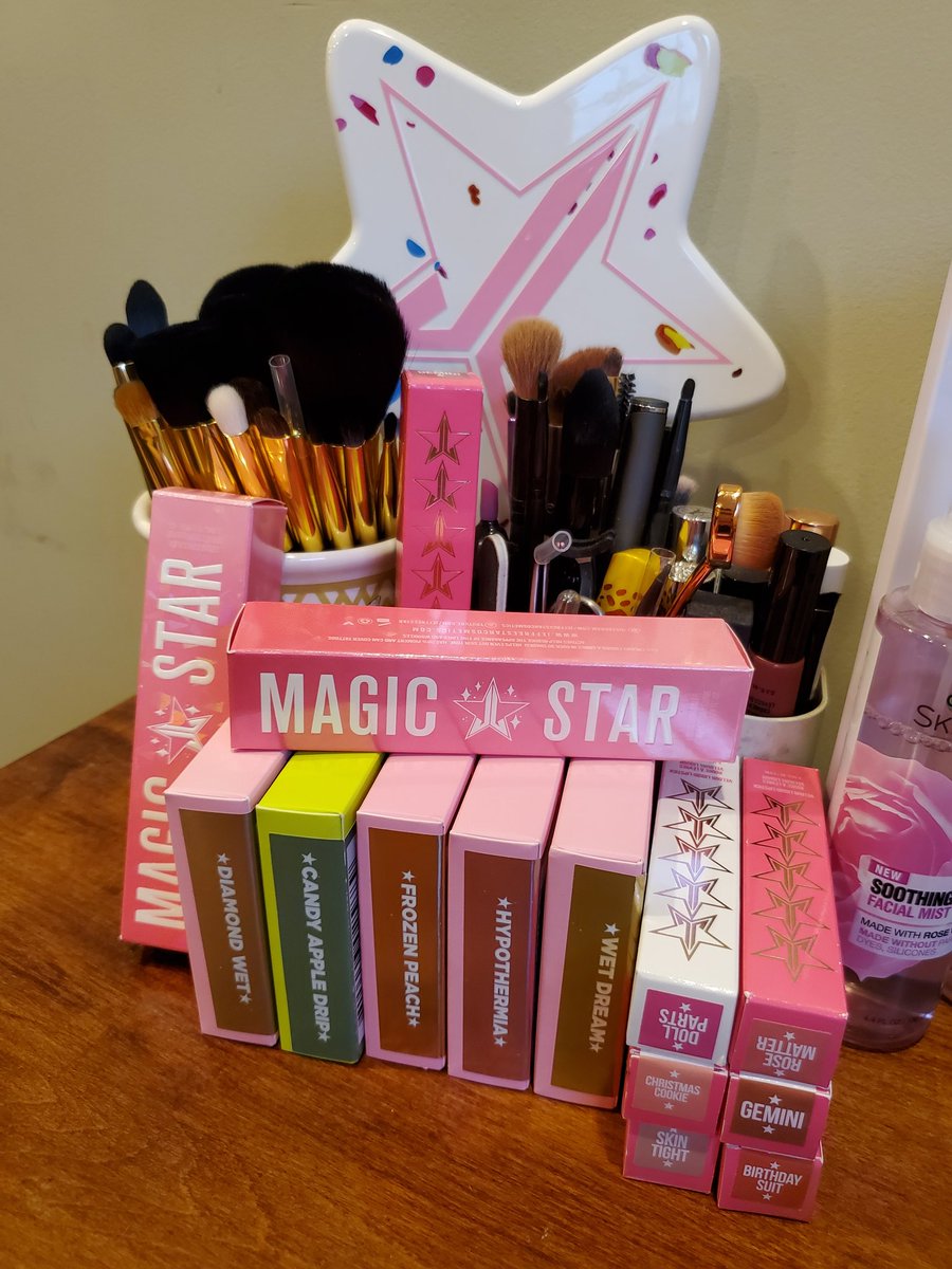 BabyMuexLue's tweet photo. @JeffreeStar @JSC_family Been growing my own little collection. #jeffreestarapproved #JSC_family #jeffreestarcosmetics #makeupaddict #beautystandards #makeupfirstclass #highhowareya #jawbreaker #supremefrost #magicstarconcealer #liquidlipstick #setitandforgetit #GeminionGemini https://t.co/wqBTrEzeRz